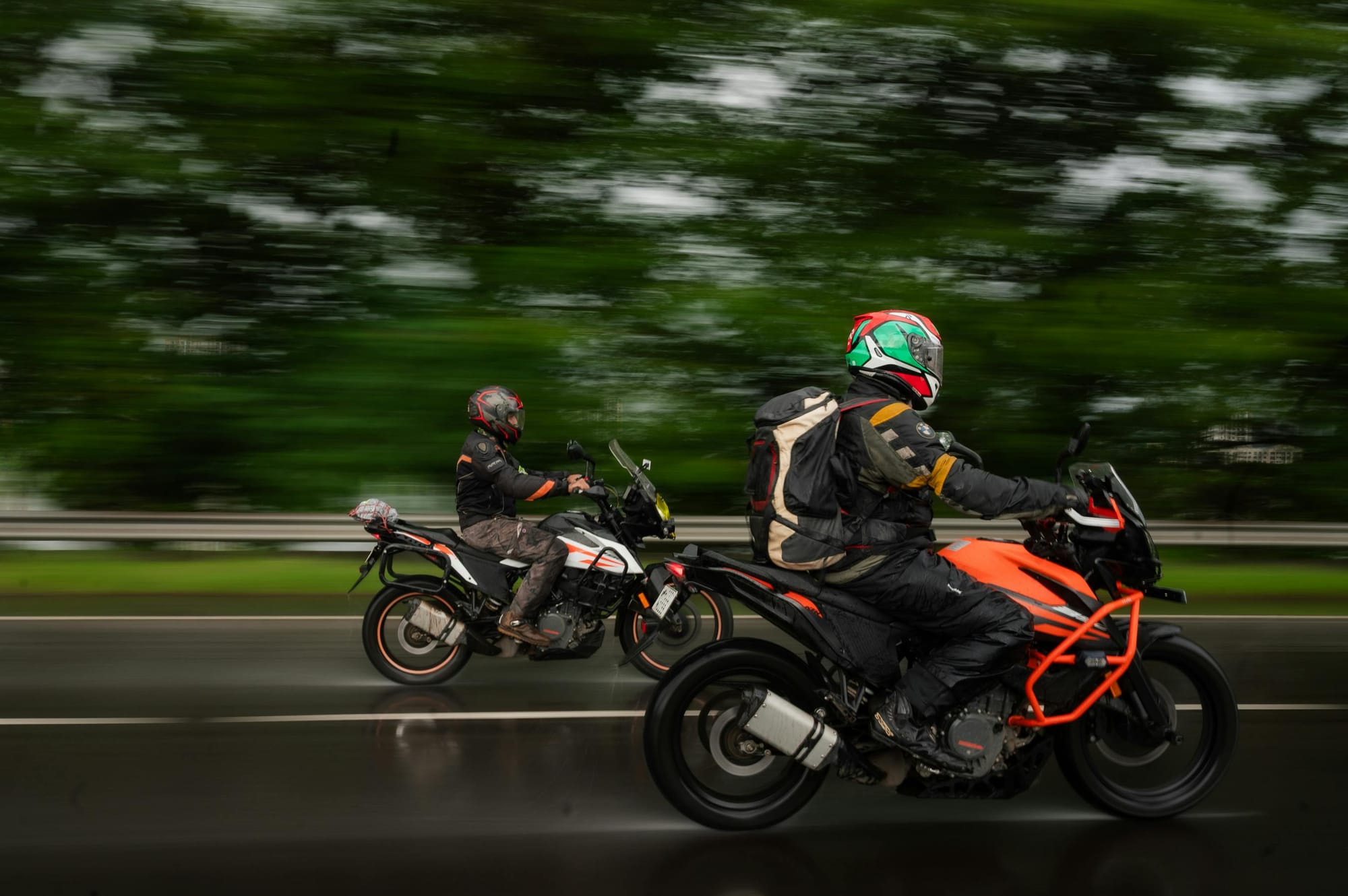 BMW F 450 GS vs KTM 390 Adventure S: Middleweight ADV Showdown