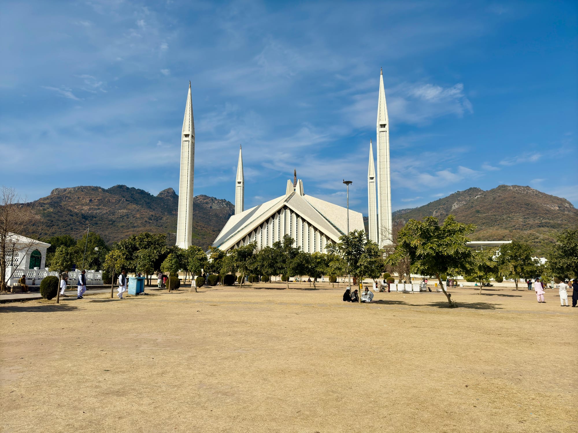 U.S. Envoys in Islamabad: A Step Towards U.S.-Iran Peace Talks